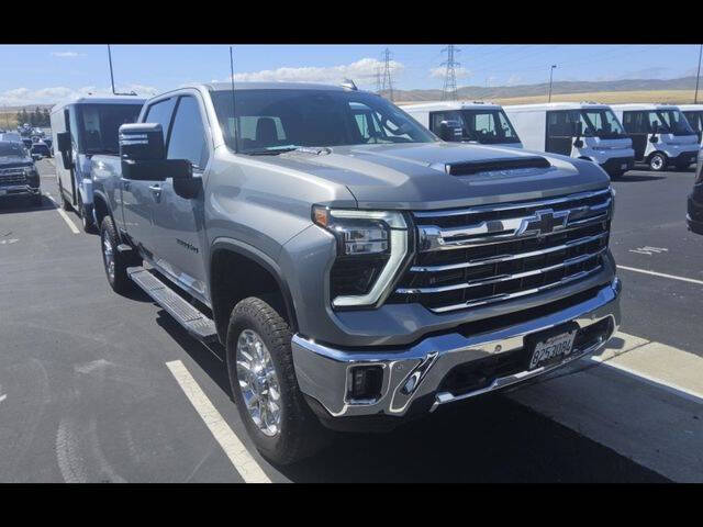 chevrolet silverado 3500hd 2025 1GC4KUEY5SF135704 image chevrolet silverado 3500hd 2025 1GC4KUEY5SF135704 image